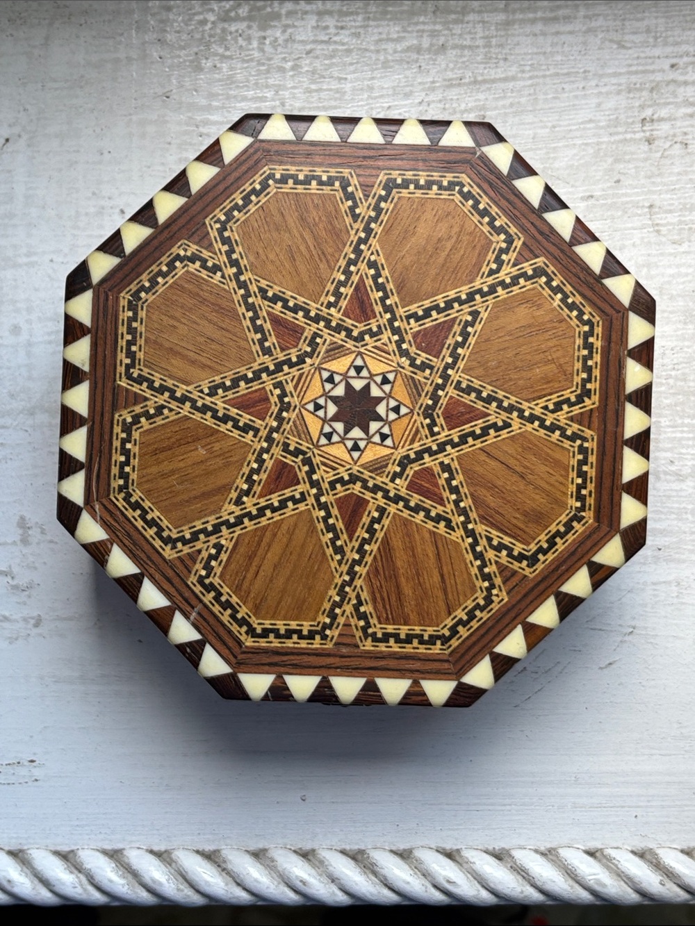 🔵Handcrafted Octagonal Wood Inlay Jewelry Box/Storage Box/ Multi Use Box- Brown